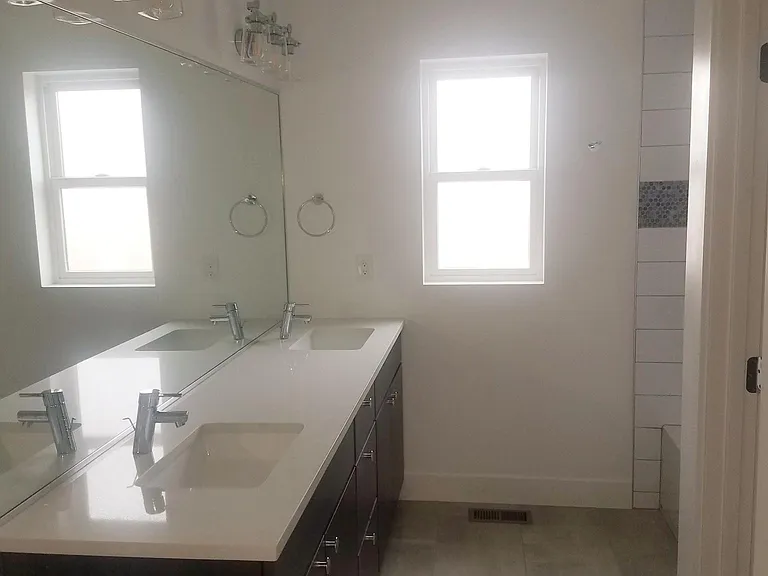 3701 N Gaylord St — Photo 7