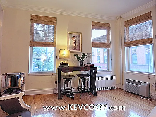 Rented by Earplay | media 12