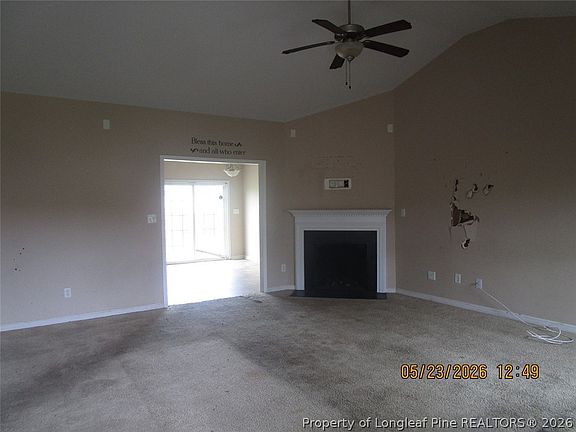 3rd image of 664 Broad Dr
