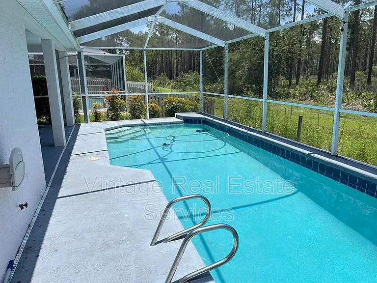 9411 Willow Cove Ct — Photo 4