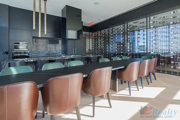 Rented by E Realty International Corp | media 21
