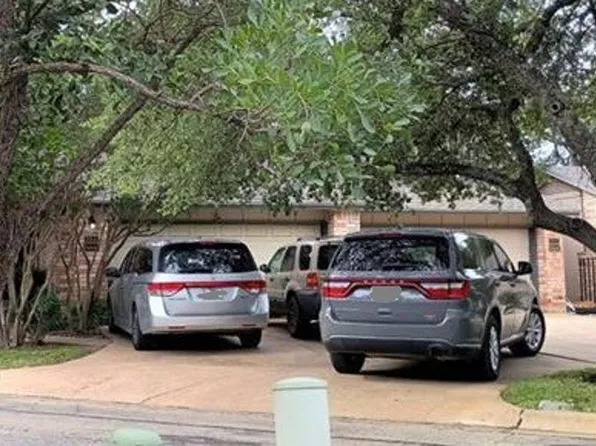 1004 Solano Dr, Austin, TX 78750