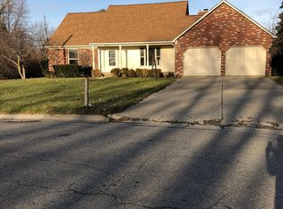 4332 Hedgethorn Cir, Burton, MI 48509