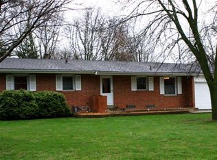 228 Park Ridge Dr, Mason City, IA 50401