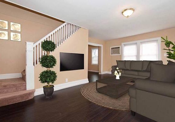 4th image of 569 Meacham Ave #1