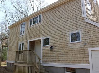 130 Lake Shore Dr, East Falmouth, MA 02536