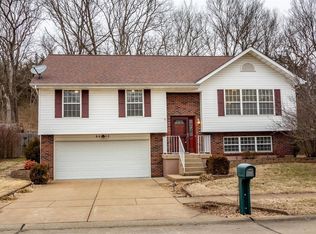 6412 Flagstone Ct, Imperial, MO 63052