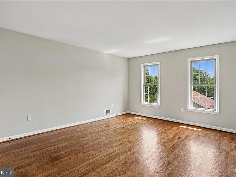 9106 Jones Mill Rd — Photo 22