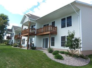 1651 Riverside Dr #11, Sault Sainte Marie, MI 49783