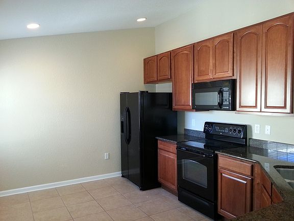 2nd image of 513 Hockendale Cv