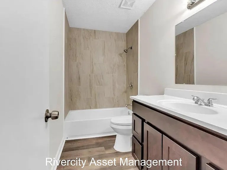 2733 Woodland Hills Cv — Photo 10