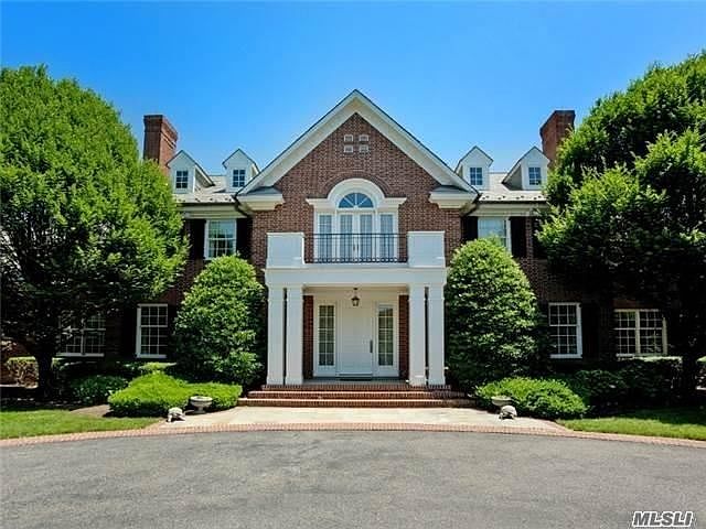 1st image of 5 Orchard Ln