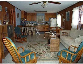 2nd image of 1813 Carnation Ave