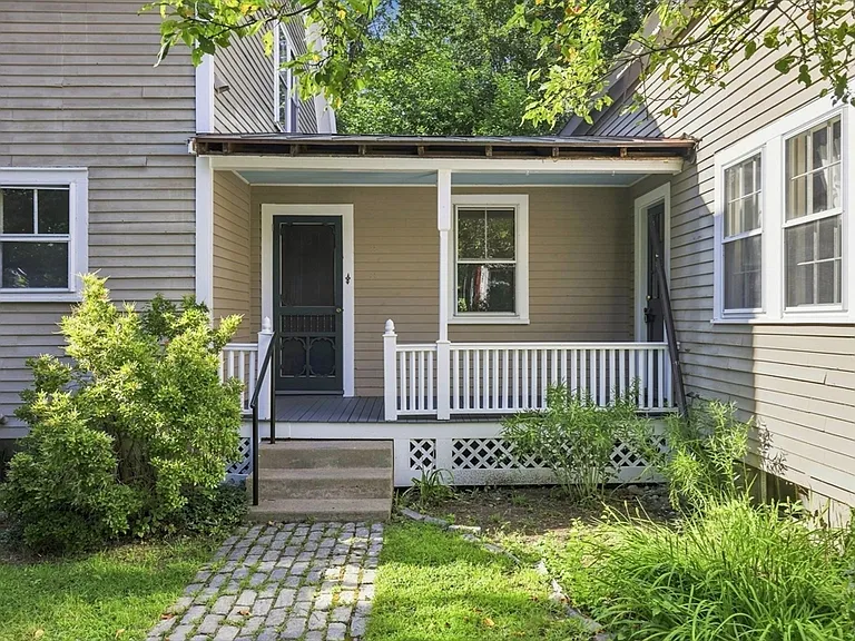 50 Rockwood Rd — Photo 4