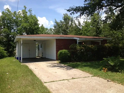 4002 Nassau St Photo 1