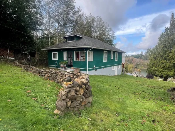 1238 Summit Avenue, Raymond, WA 98577