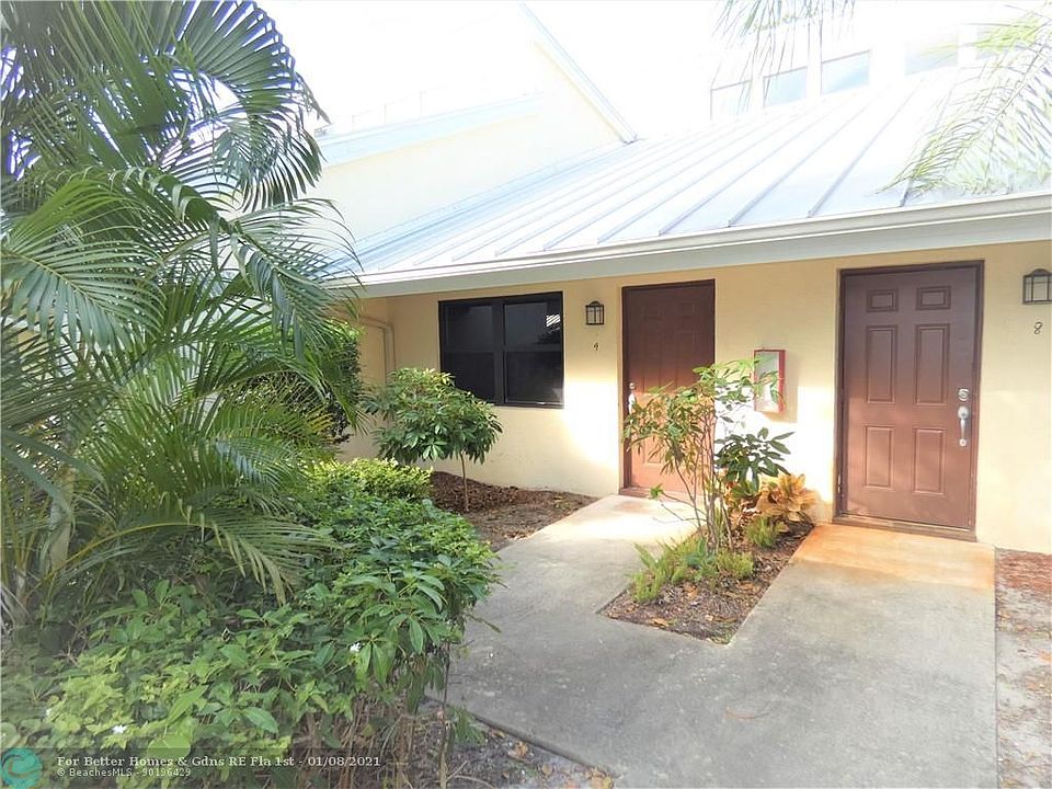 1st image of 1455 Holly Heights Dr APT 9