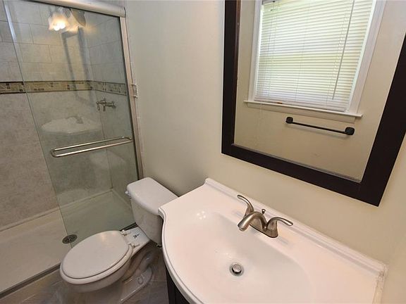 4th image of 3736 Historyland Dr