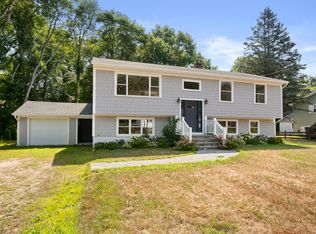 146 Black Point Rd, Niantic, CT 06357