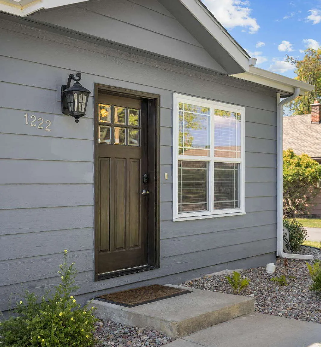 2 bed, 1.0 bath, 1200 sqft, $1,865 — Photo 2