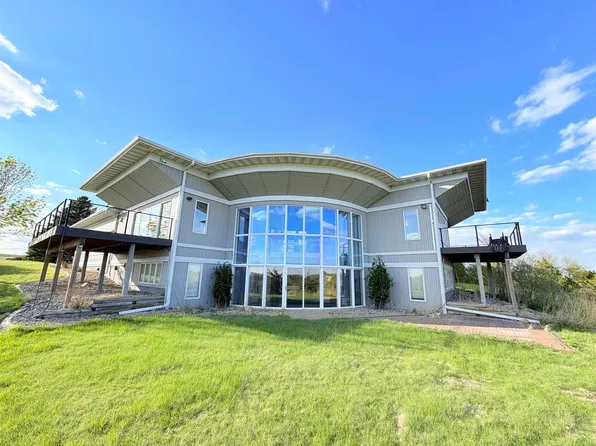 2374 252nd St, Hornick, IA 51026