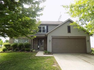 6549 Roxbury Pl, Zionsville, IN 46077