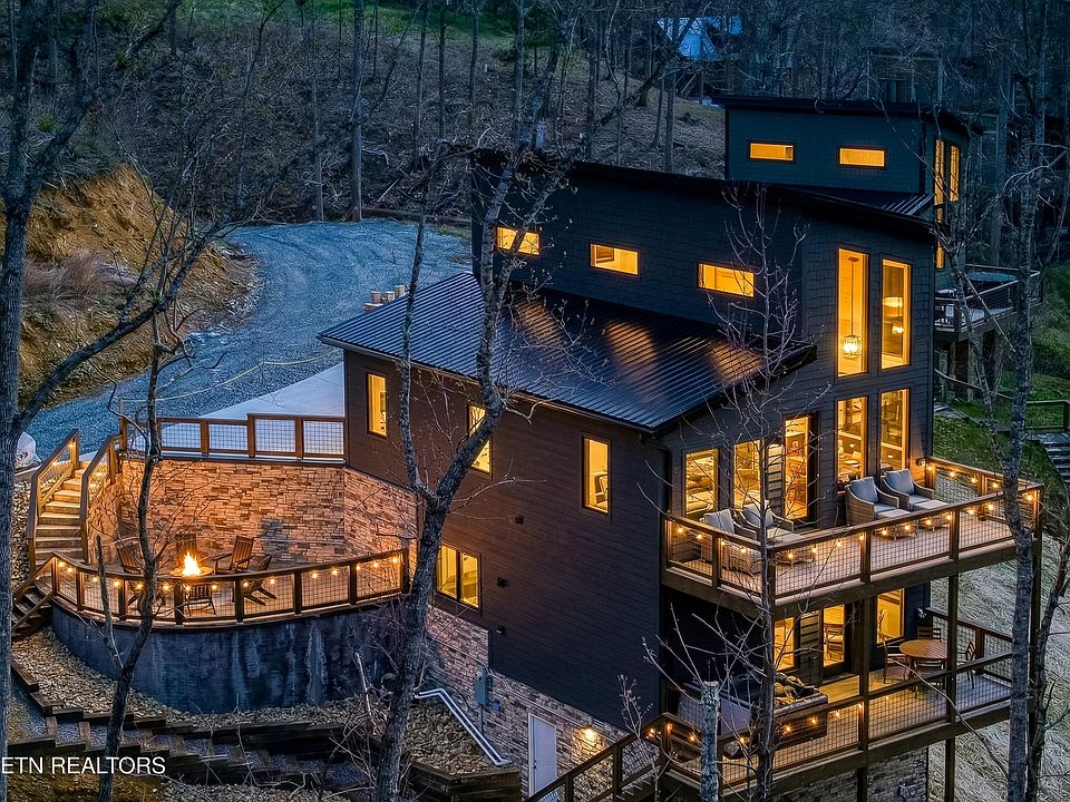 1st image of 3119 Mitzi Way