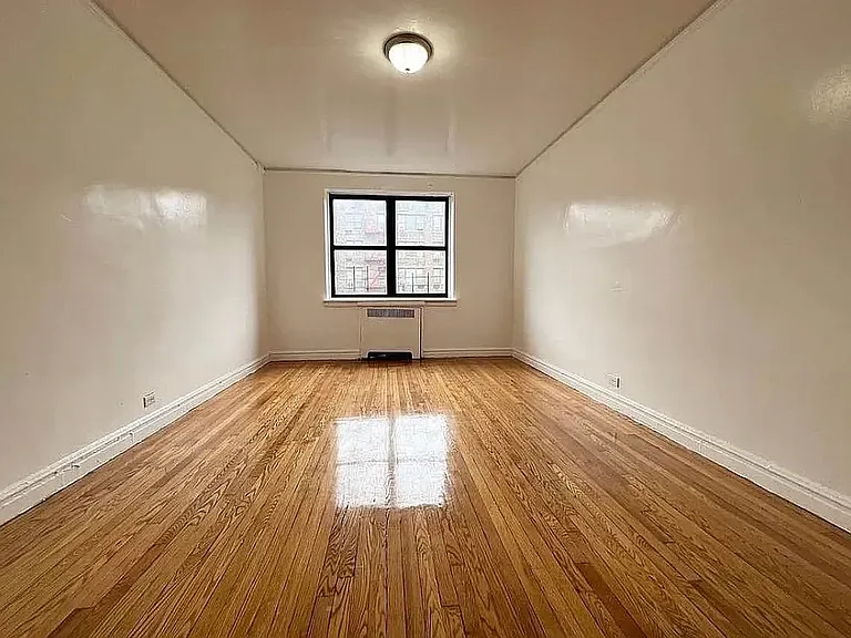 1068 Ward Ave #1E — Photo 44