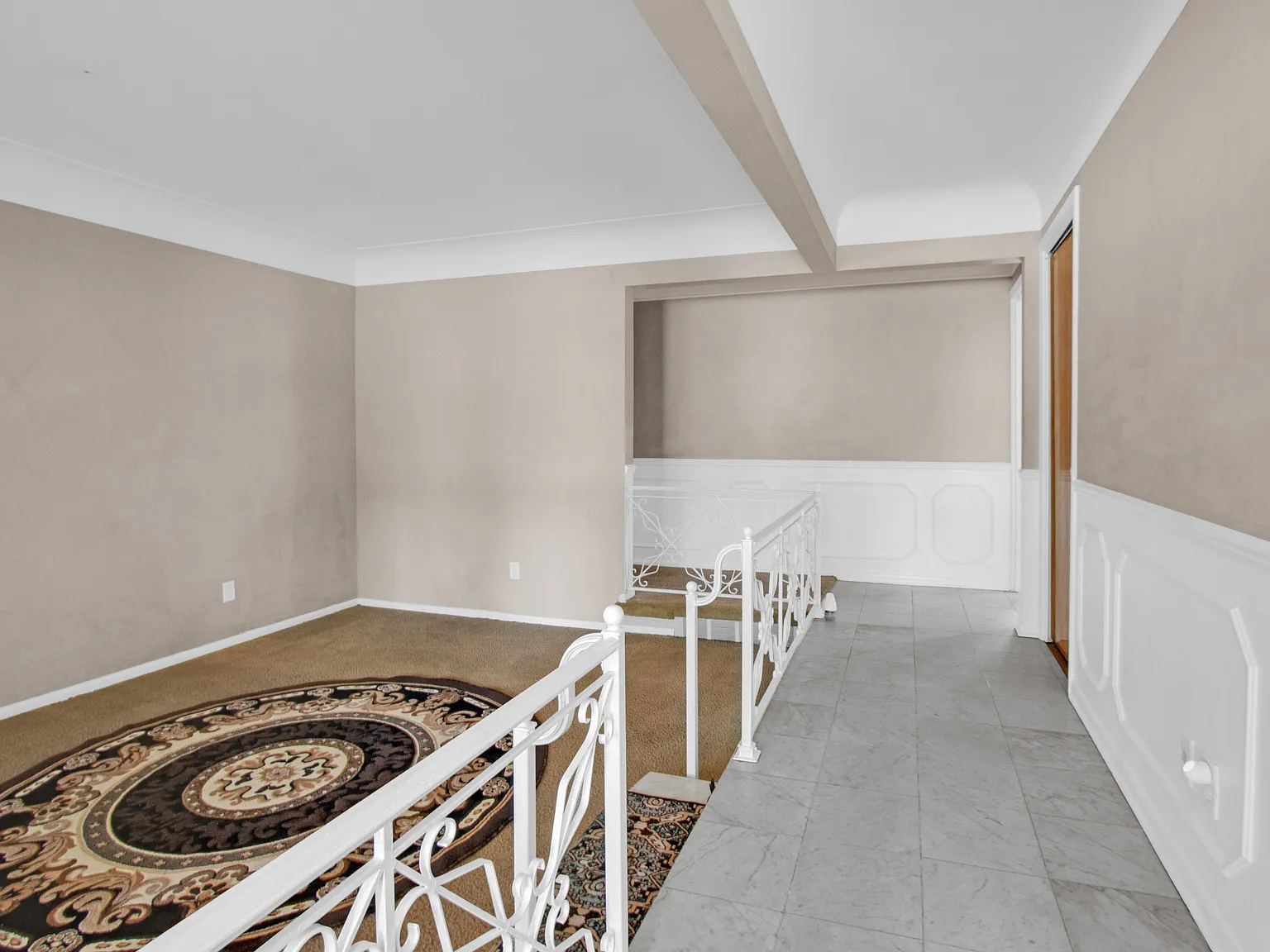 3 bed, 2.5 bath, 1600 sqft, $2,300 — Photo 4