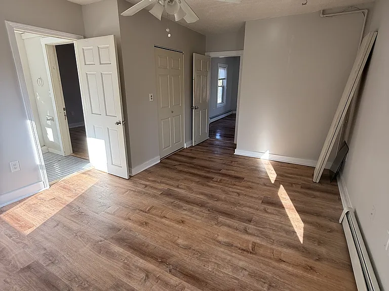 49 Arlington St #2 — Photo 14