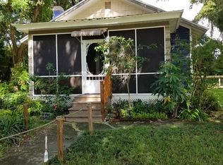5529 Lake St, Mount Dora, FL 32757