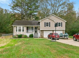 31 Deerfield Ln, Carrollton, GA 30116