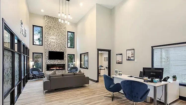 James Apartment Homes — Photo 12