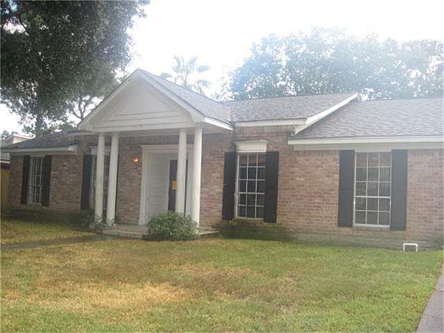 1st image of 10311 Greencreek Dr