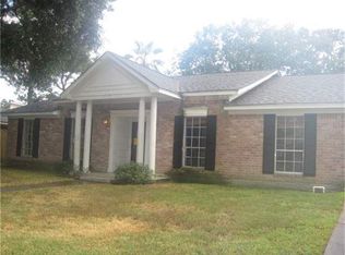 10311 Greencreek Dr, Houston, TX 77070