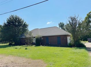 3435 L Ogea Rd, Lake charles, LA 70605