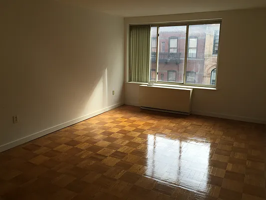 Rented by Owner | media 12