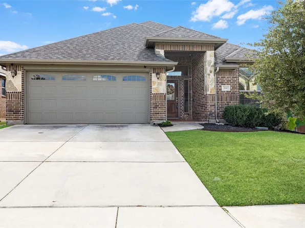 3940 Hollow Lake Rd, Roanoke, TX 76262
