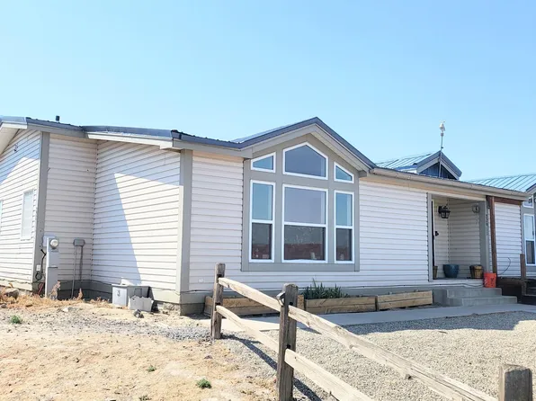 22911 E Peach Dr, Benton City, WA 99320