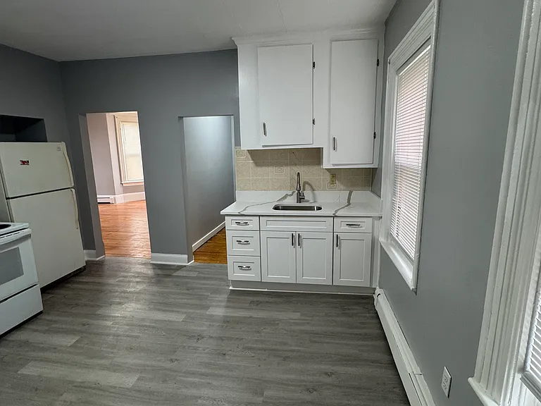 592 Front St #1 — Photo 5