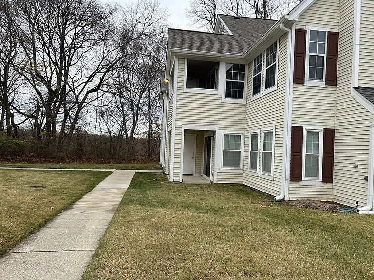 4418 Lord Loudoun Ct #132 — Photo 36