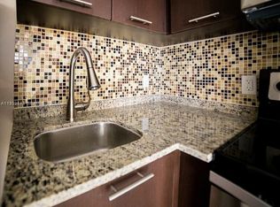 500 SW 9th Ave #8, Miami, FL 33130