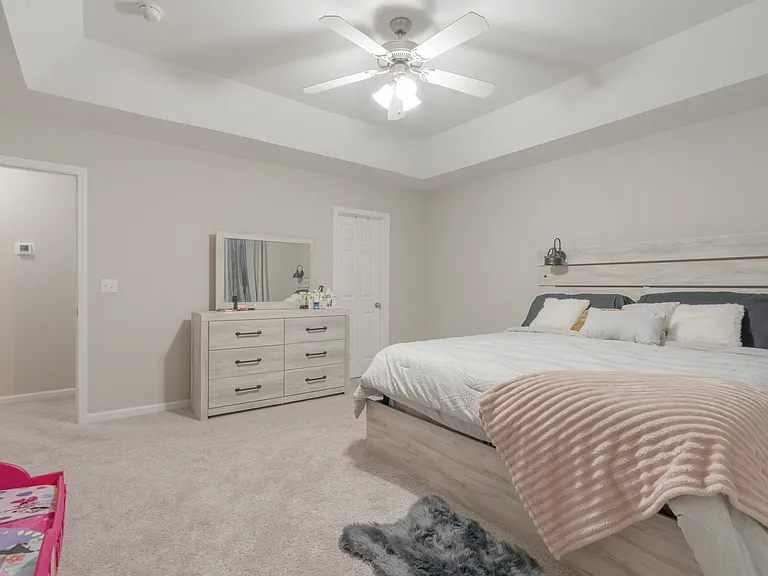 223 Stockbridge Dr — Photo 14