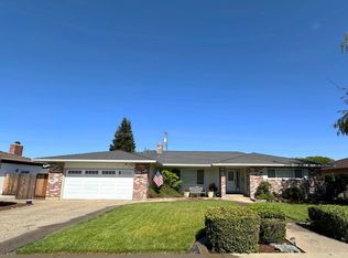 336 Shady Acres Dr, Lodi, CA 95242