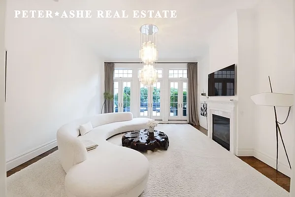 Rented by Peter Ashe | media 1