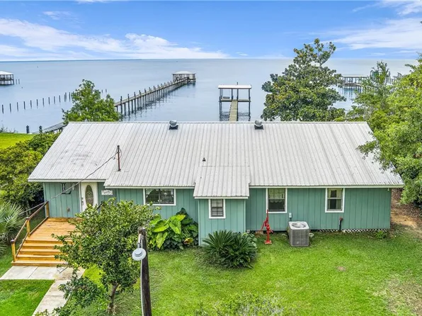 14139 Dauphin Island Pkwy, Coden, AL 36523
