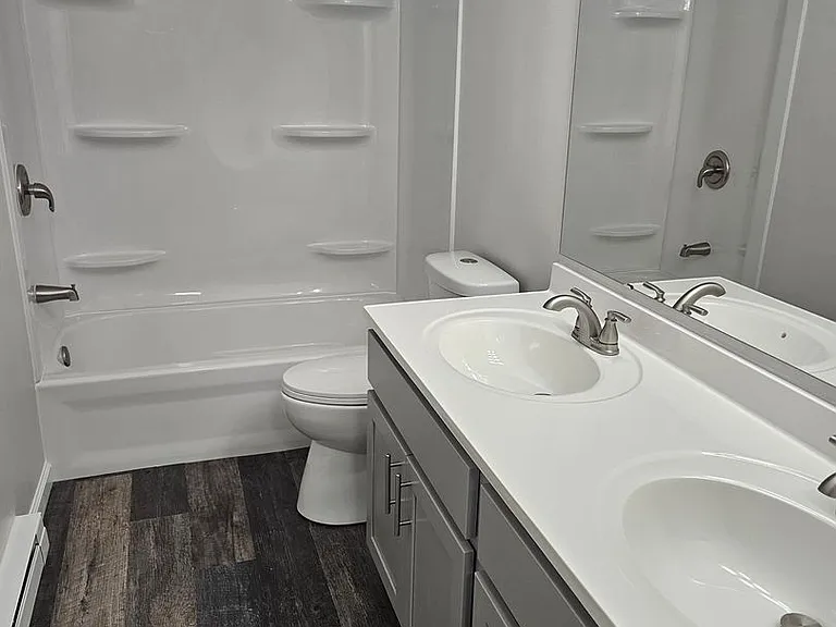 Orchard Village Apartments — Photo 80