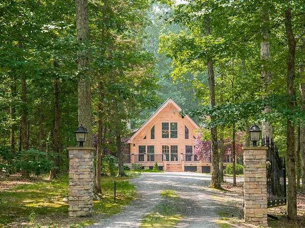 1086 Hassell Horton Rd, Hurdle Mills, NC 27541