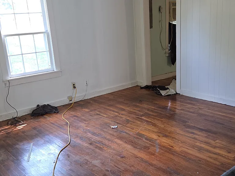 559 N Cumberland St — Photo 6