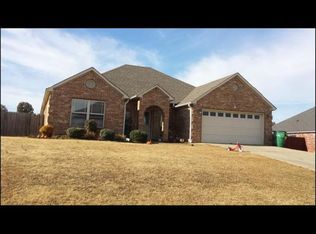 9 Daytona Dr, Cabot, AR 72023
